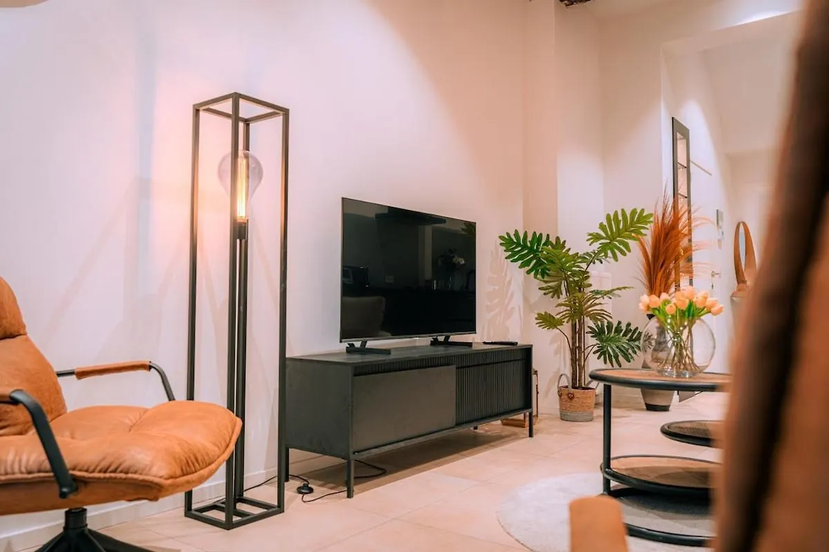 Klp49 Antwerp Apartment