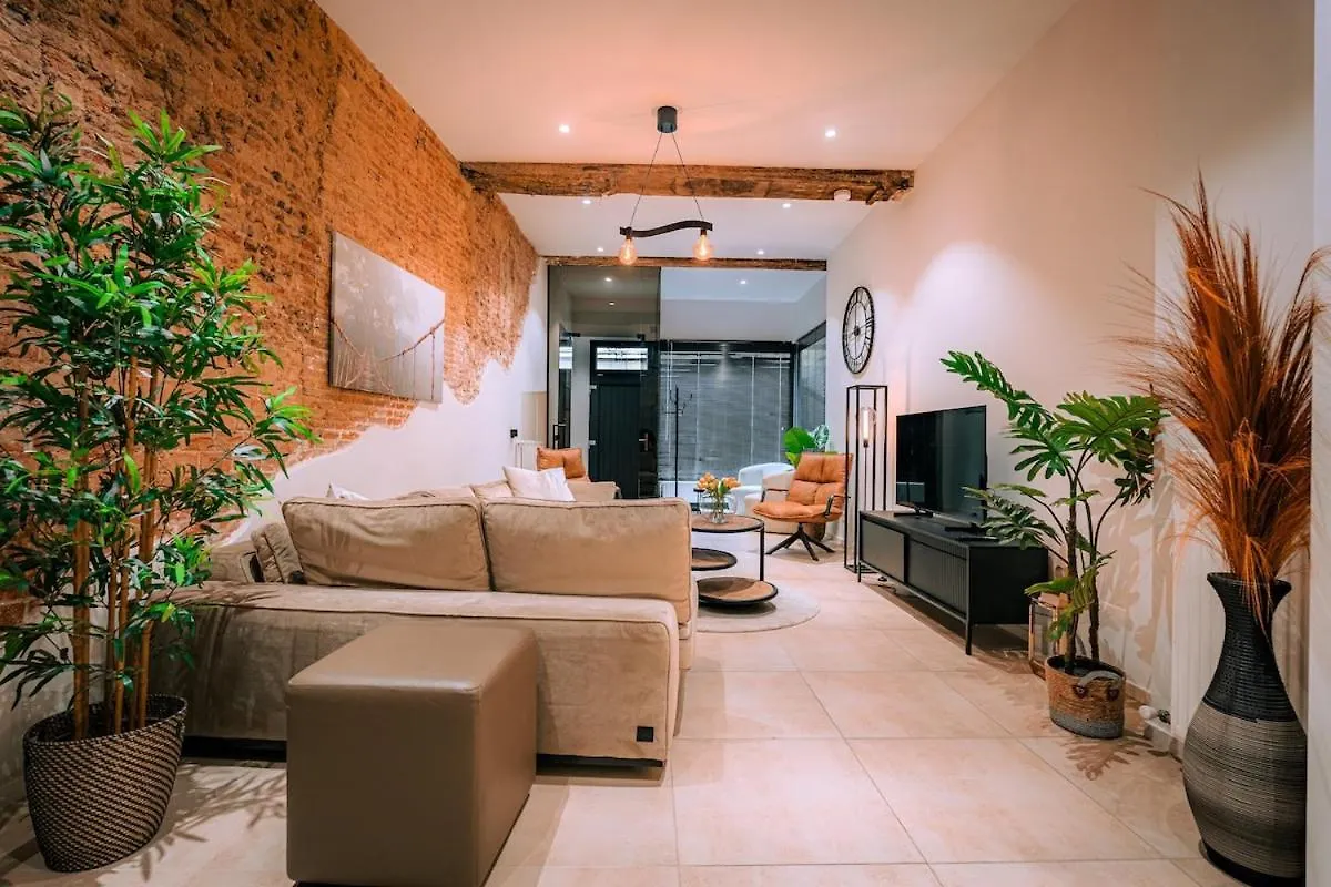 Klp49 Antwerp Apartment